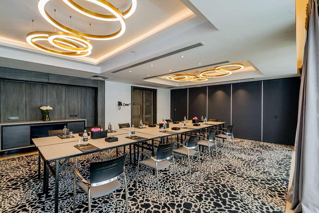 Kwetu Curio Collection By Hilton Hotel