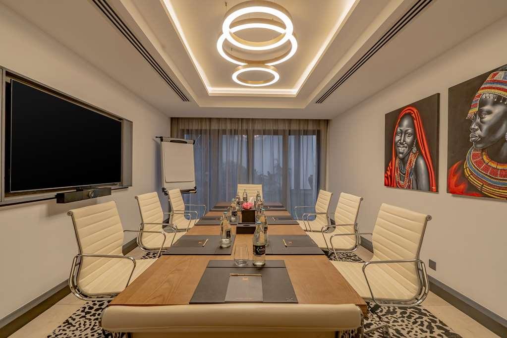 Kwetu Curio Collection By Hilton Hotel Nairobi