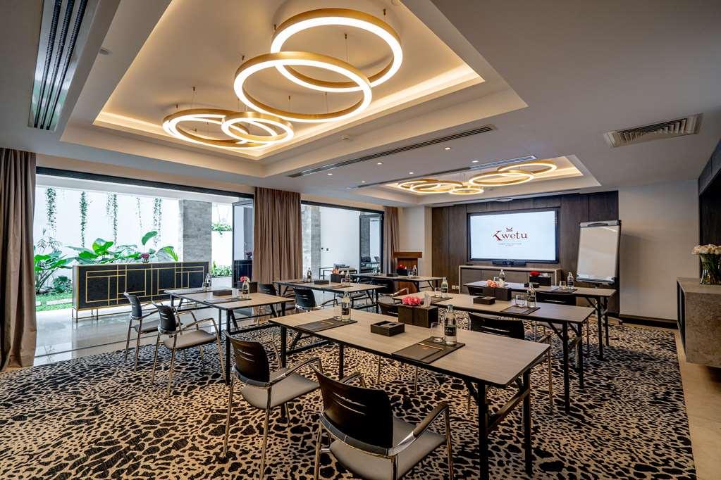 Hotel Kwetu Curio Collection By Hilton Nairobi