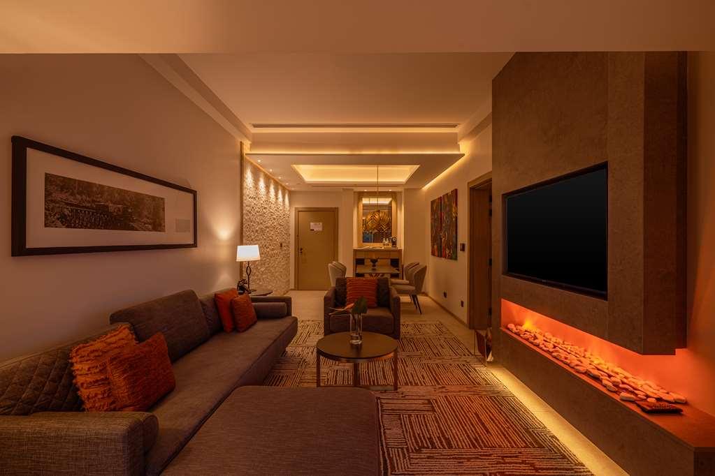 Hotel Kwetu Curio Collection By Hilton Nairobi