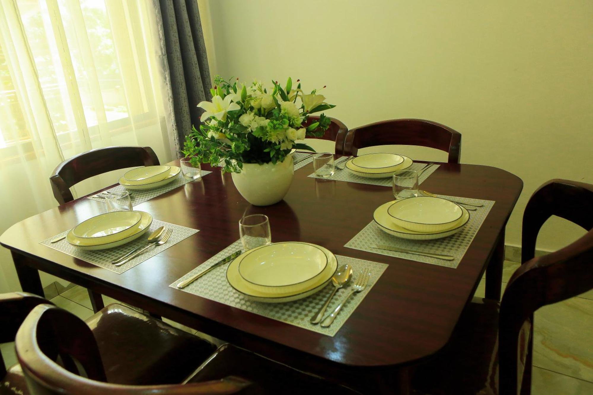 Apartment Stylish 3-bed Ensuite In Westlands