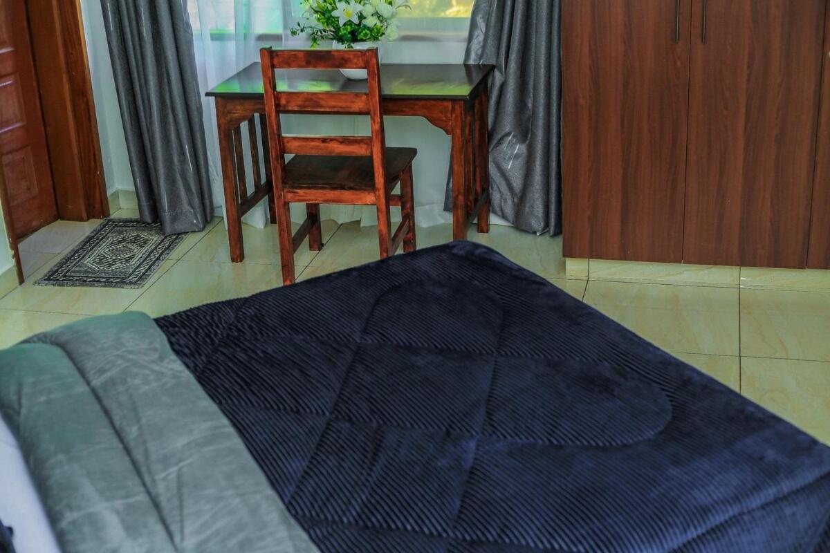 Stylish 3-bed Ensuite In Westlands Apartment Nairobi