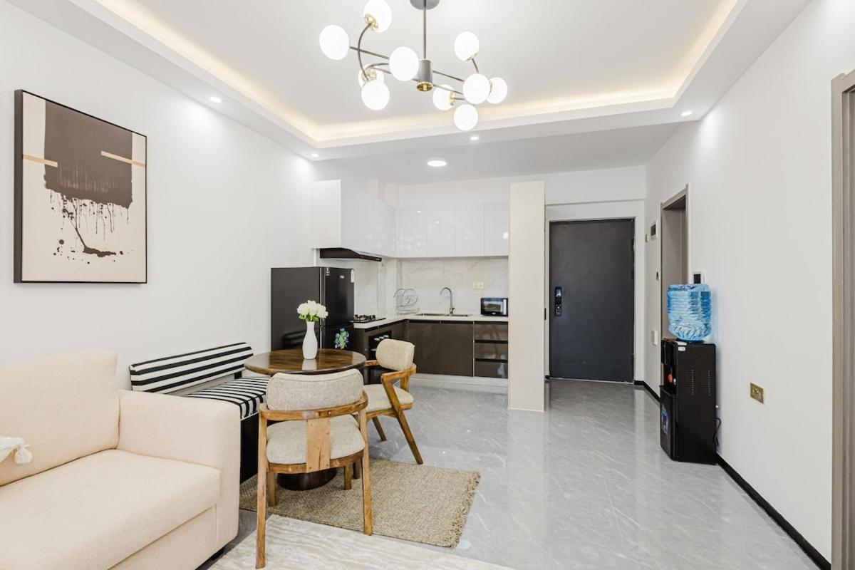 Apartment Floto House
