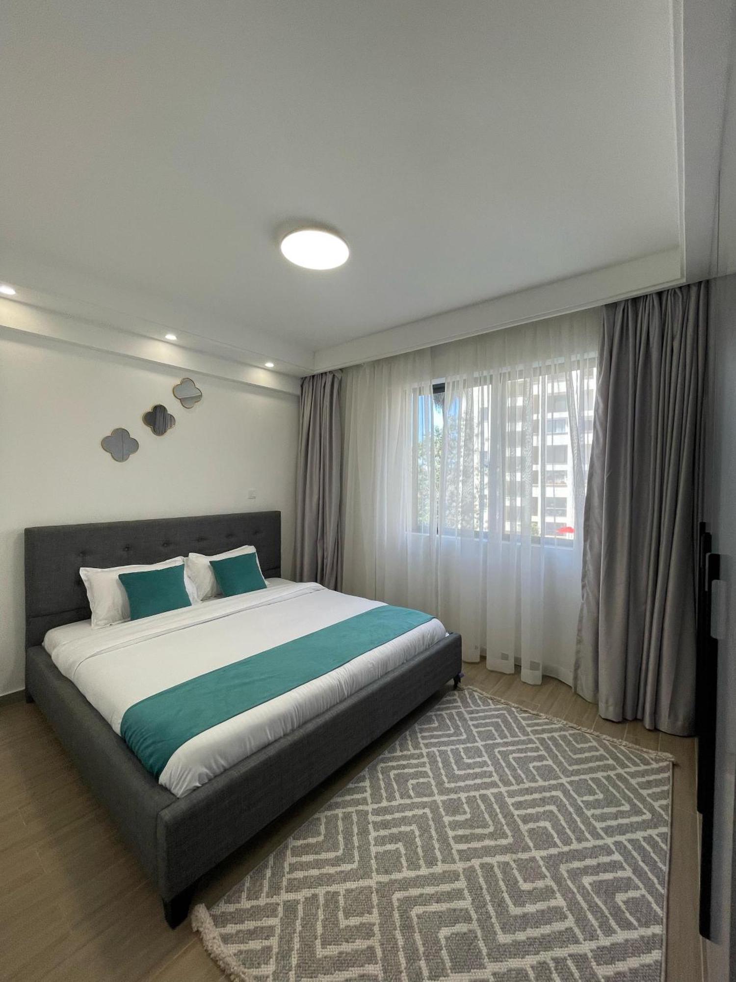 Modern Furnished 2-bedroom