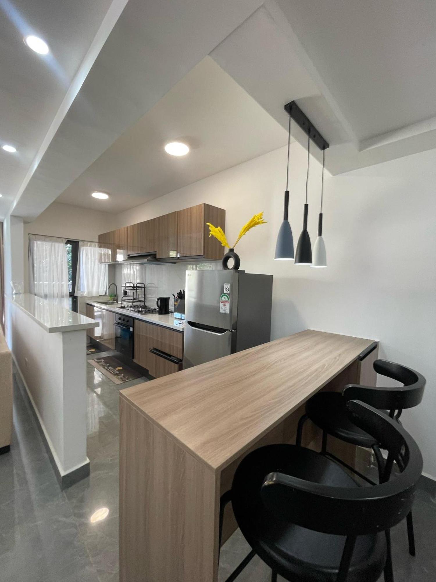 Apartment Modern Furnished 2-bedroom