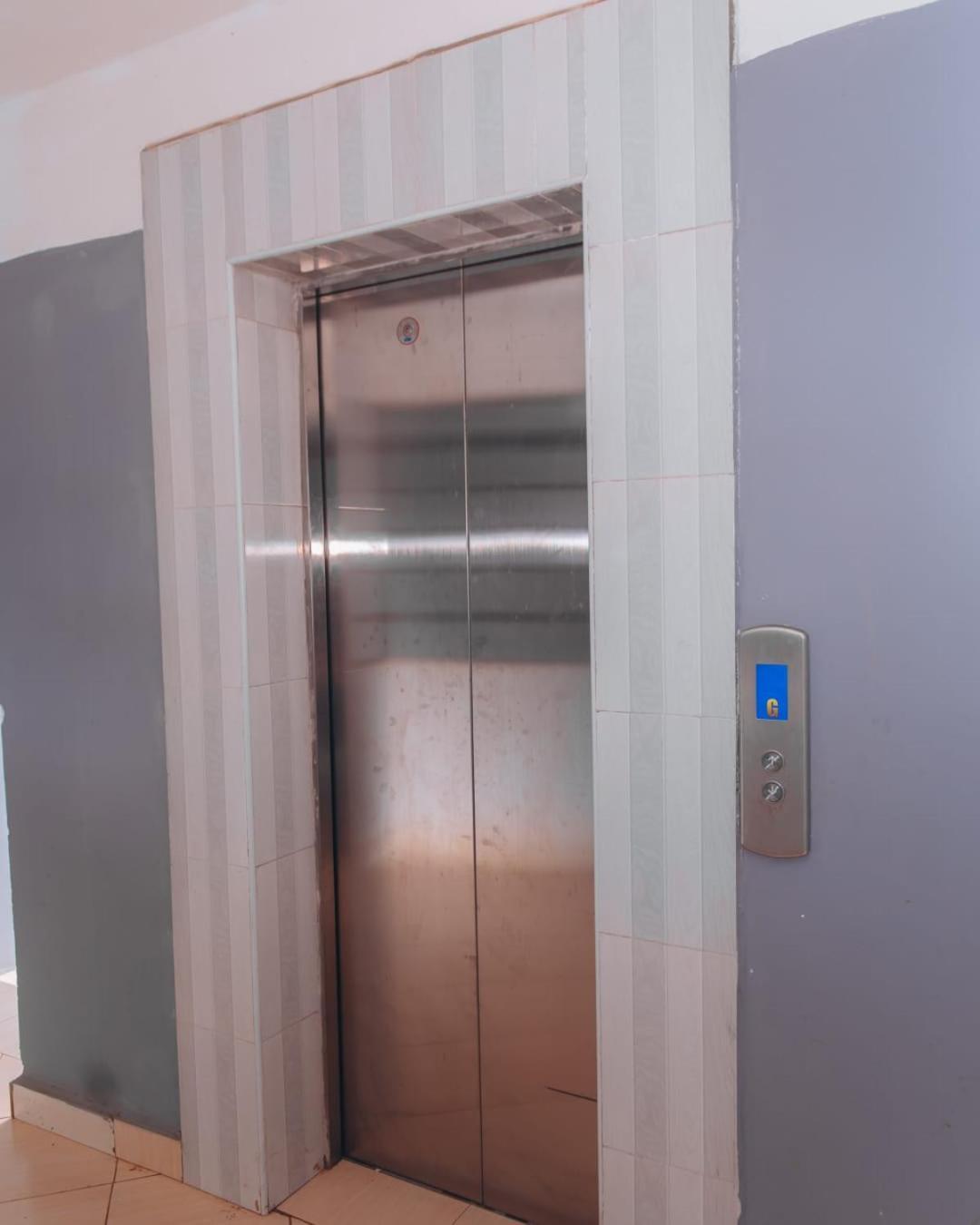 Luxury By Wangui Apartment Nairobi