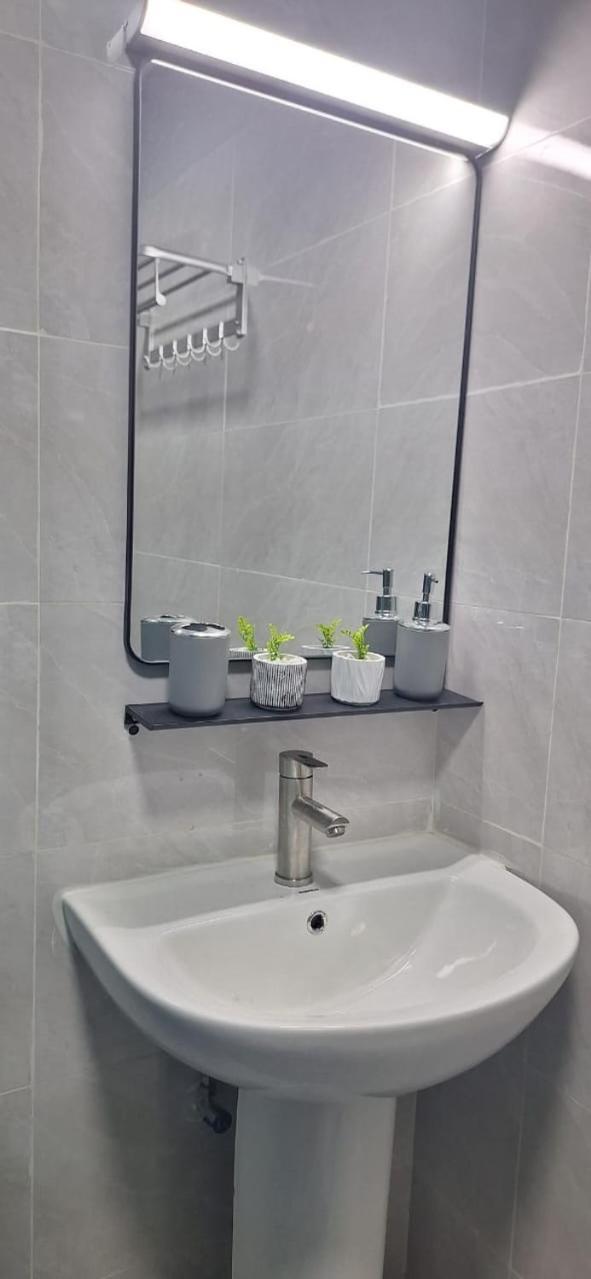 Cozy Two Bedroom In Kilimani, Apartment