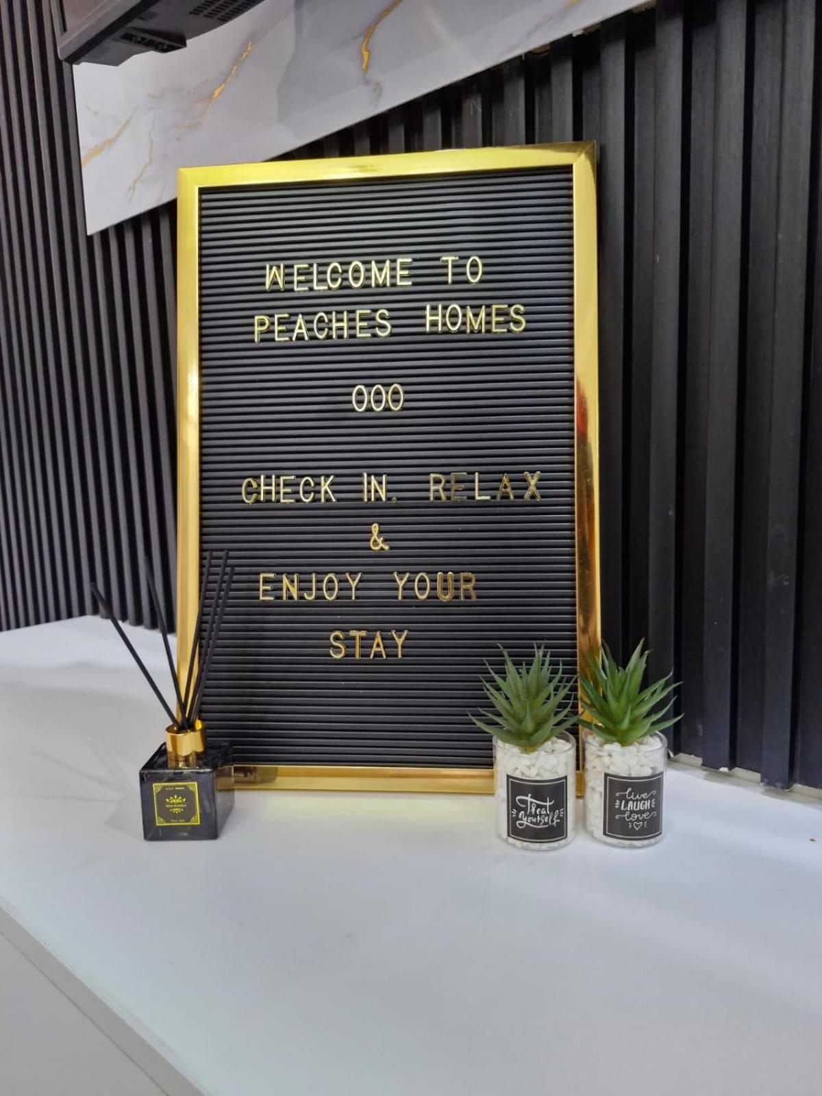Peaches Homes Apartment *