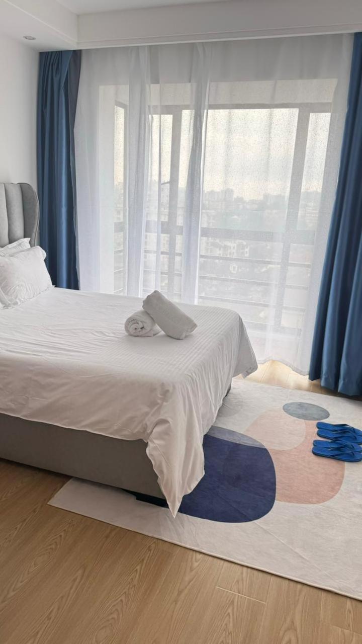 Golden Horizon One Bedroom With Heated Swimming Pool Fully Equipped Gym Child Playground Ample Parking Space And A Relaxing Rooftop With Breathtaking Scenic Views