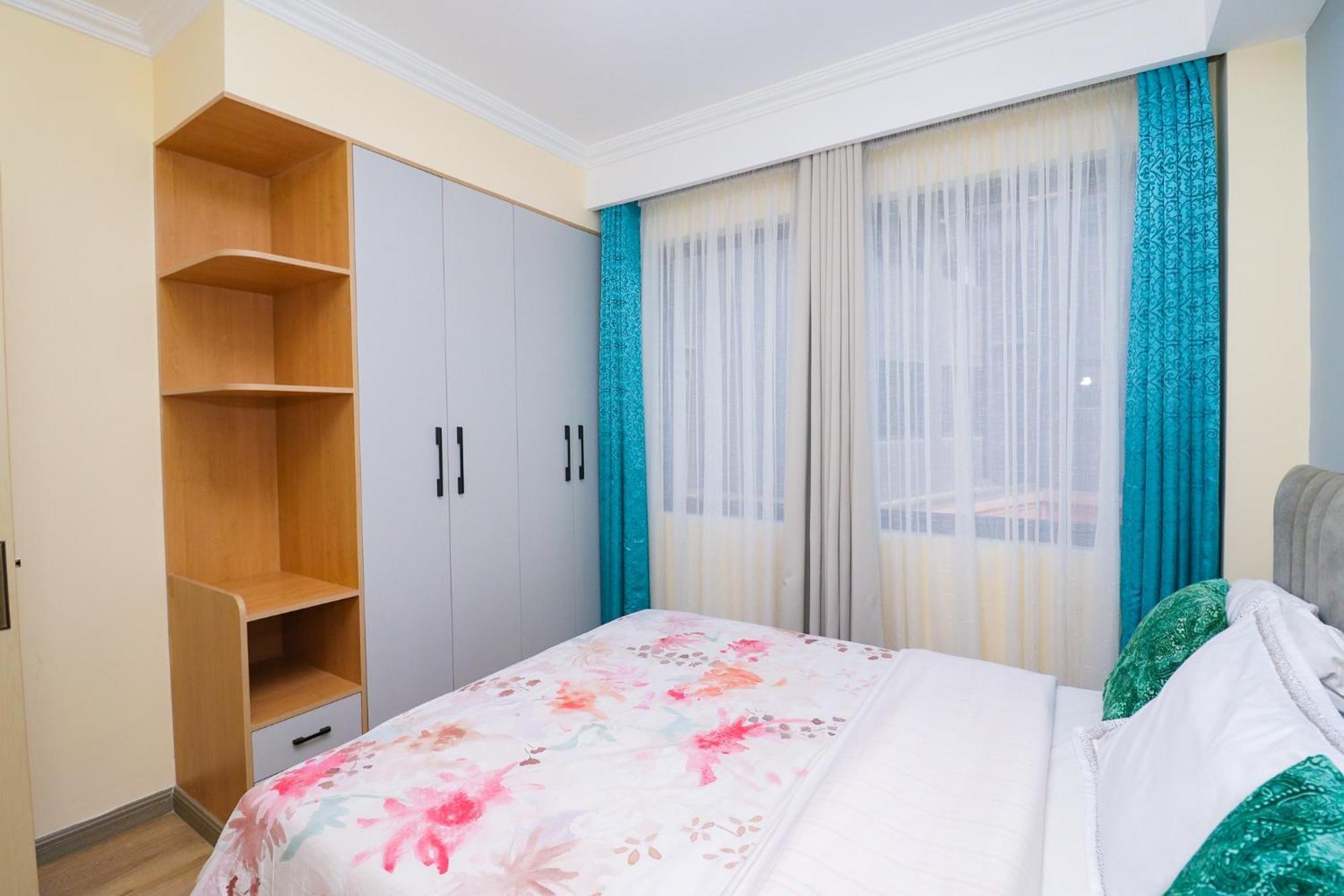 Elegant Modern Retreat Residencies With Heated Swimming Pool ,fully Equipped Gym And Rooftop Chillspot With Amazing Breathtaking Views Apartment *