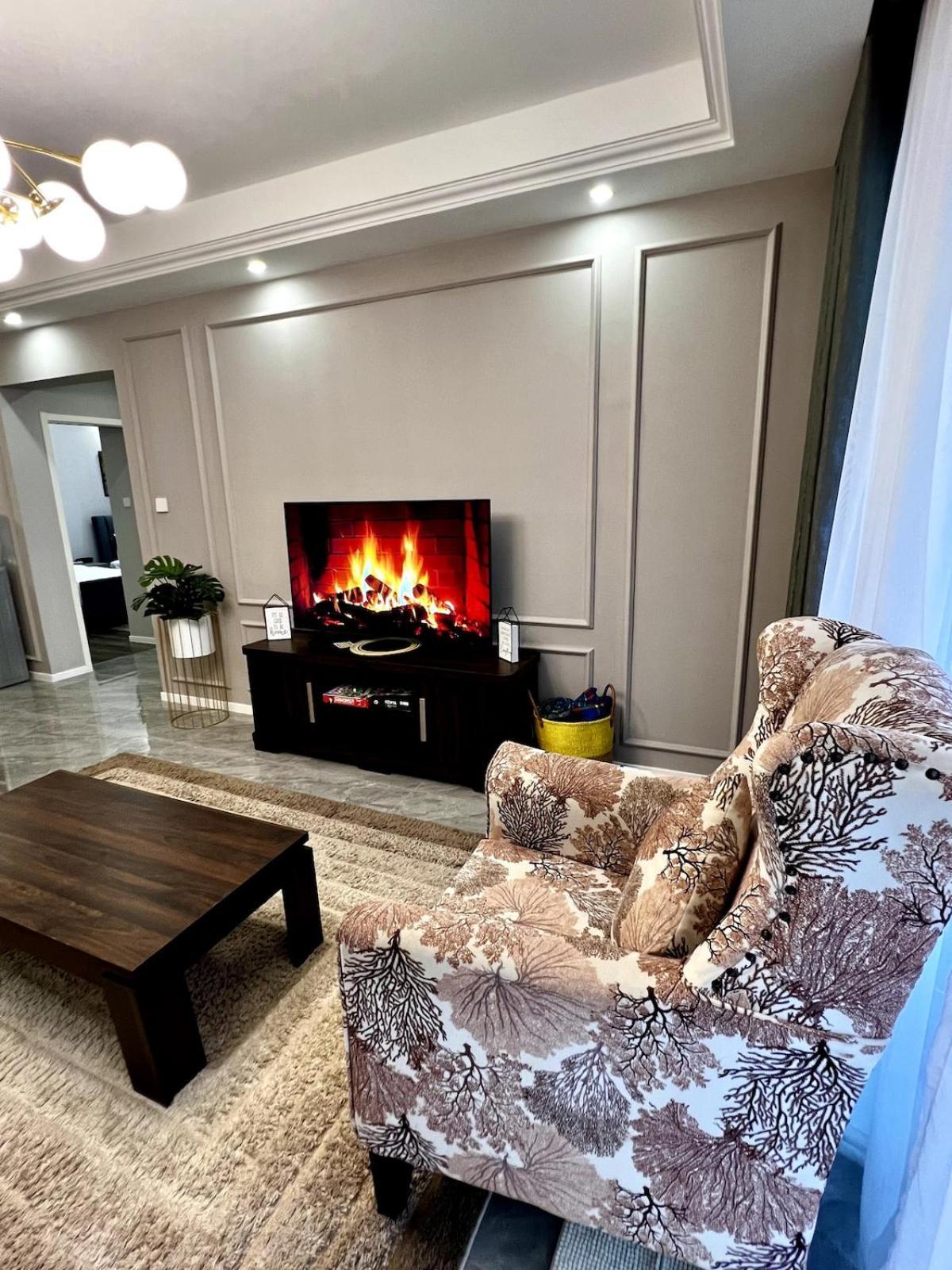 2 Bed Modern Luxury With Views