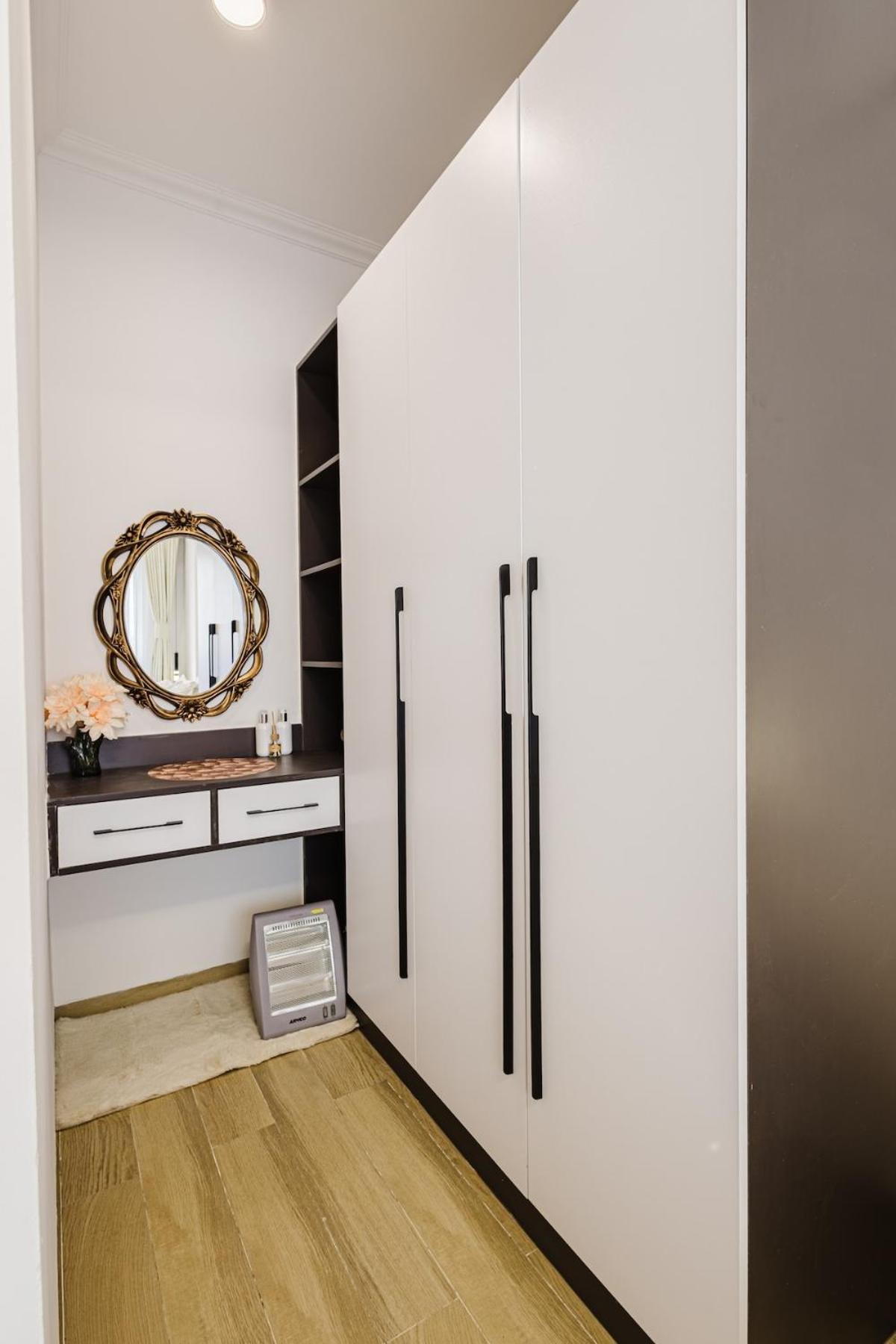 Beautiful 1 Bedroom House In Westlands By Zara Zen Homes