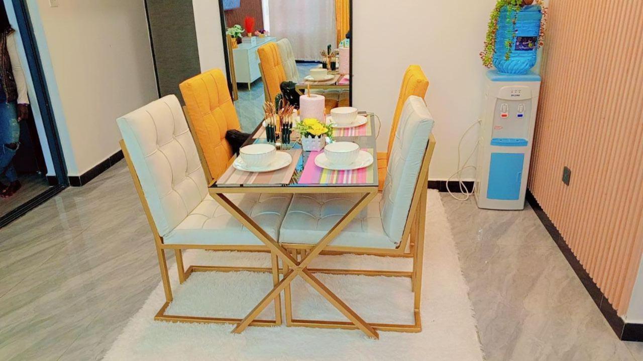 Apartamento Executive Beautifully Furnished With Modern Finishings,swimming Pool,fully Equipped Gym And Other Luxurious Facilities And Close Proximity To Major Shopping Malls In Kilimani *