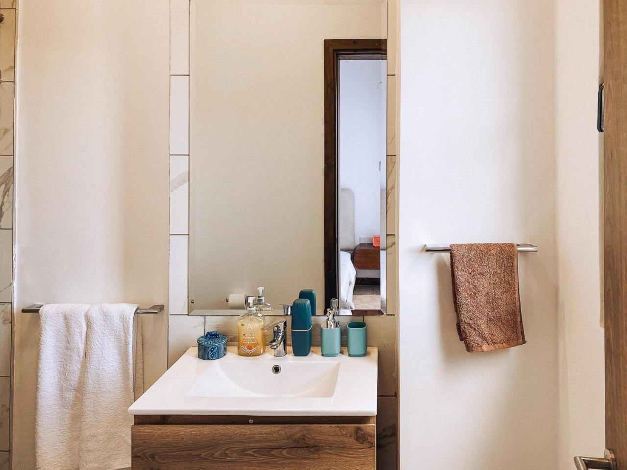 Envoy's Luxe Sanctuary With Full Power Backup * Nairobi