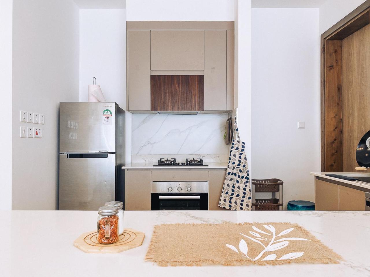 Envoy's Luxe Sanctuary With Full Power Backup Apartment *