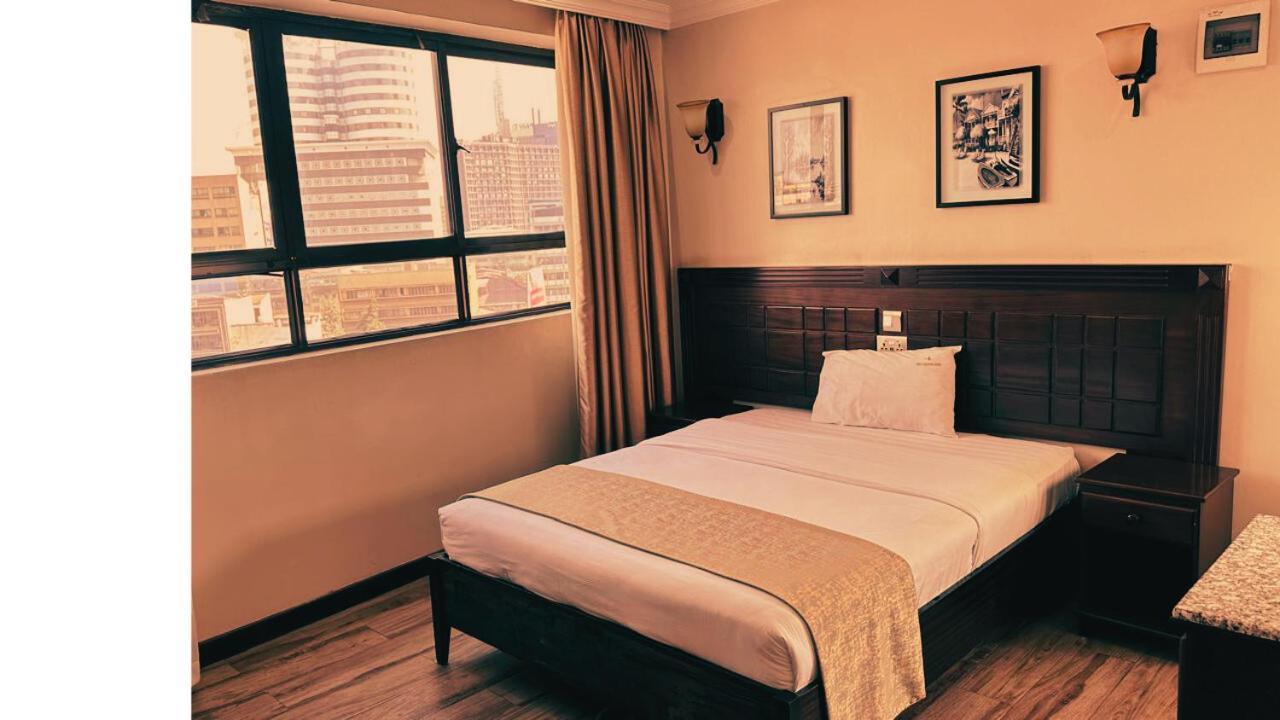 Hotel G&n Self Contained