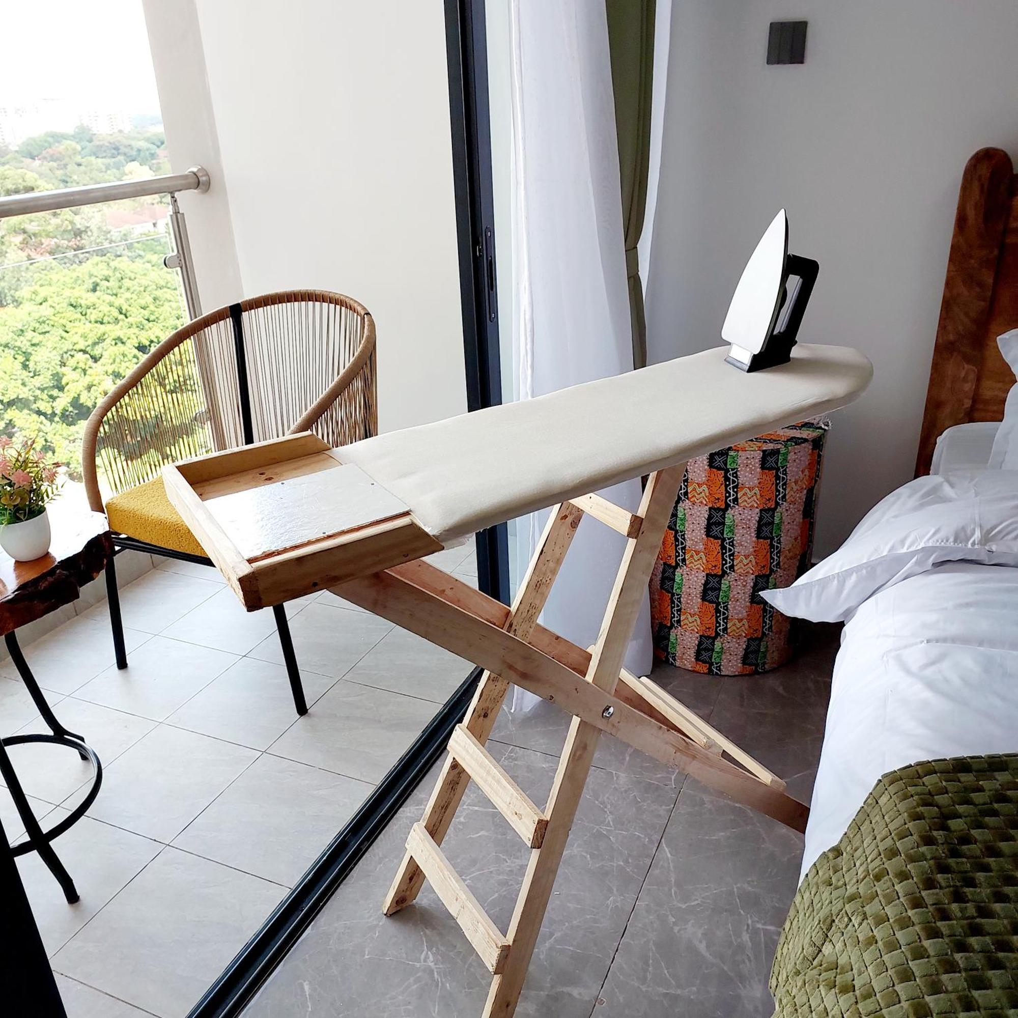 Serene Views & Balcony Kileleshwa *