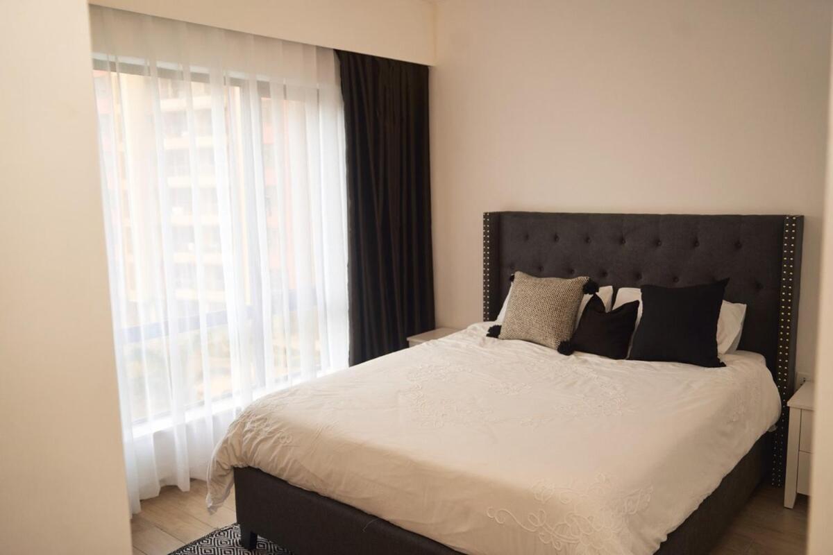 Hotel-style In *