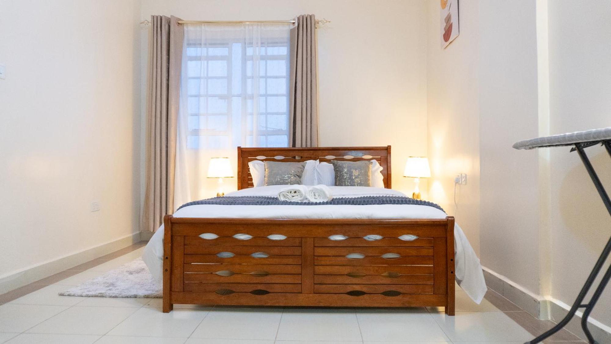 Apartment White House Lakz Homes