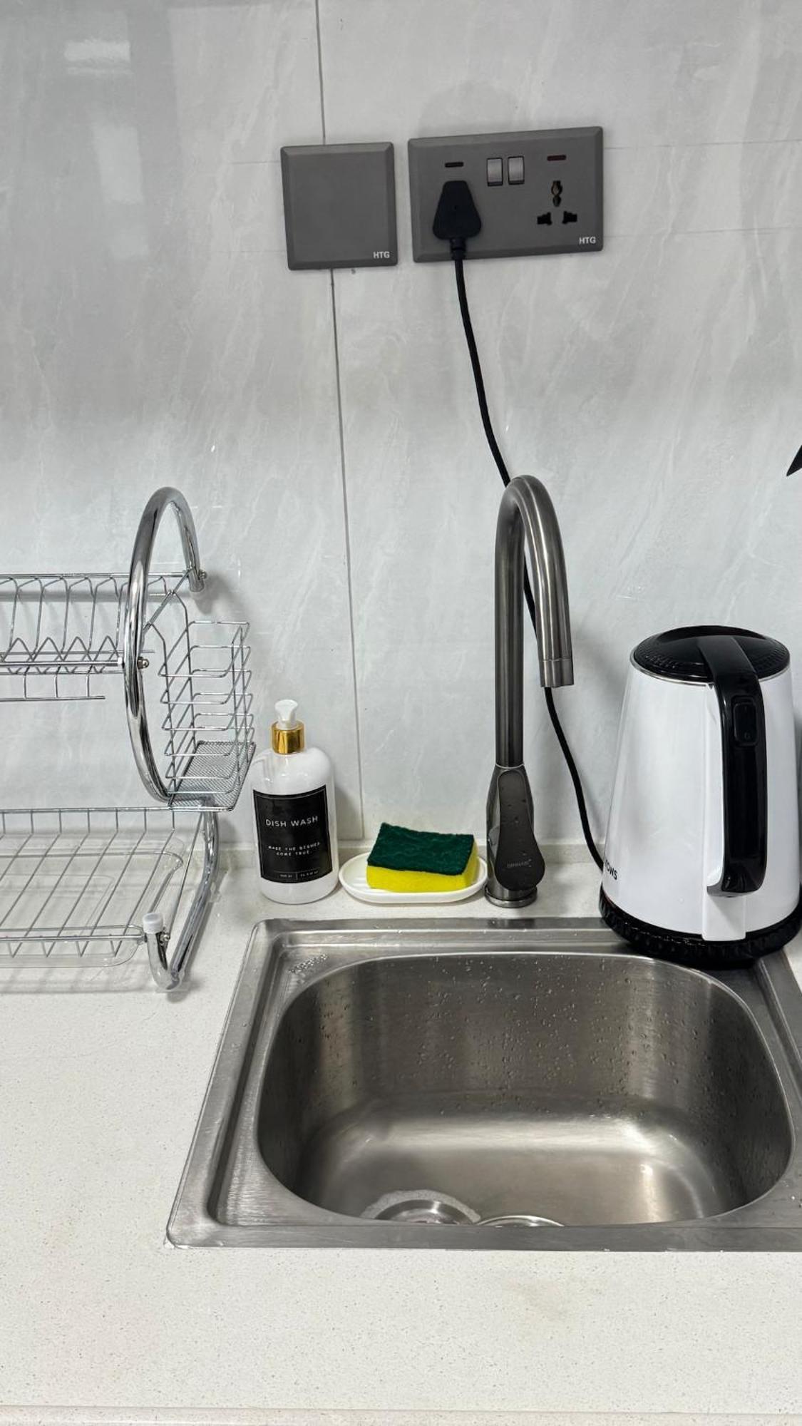 Modern Luxury 1br In Kilimani Wifi,netflix,free Packing Nairobi