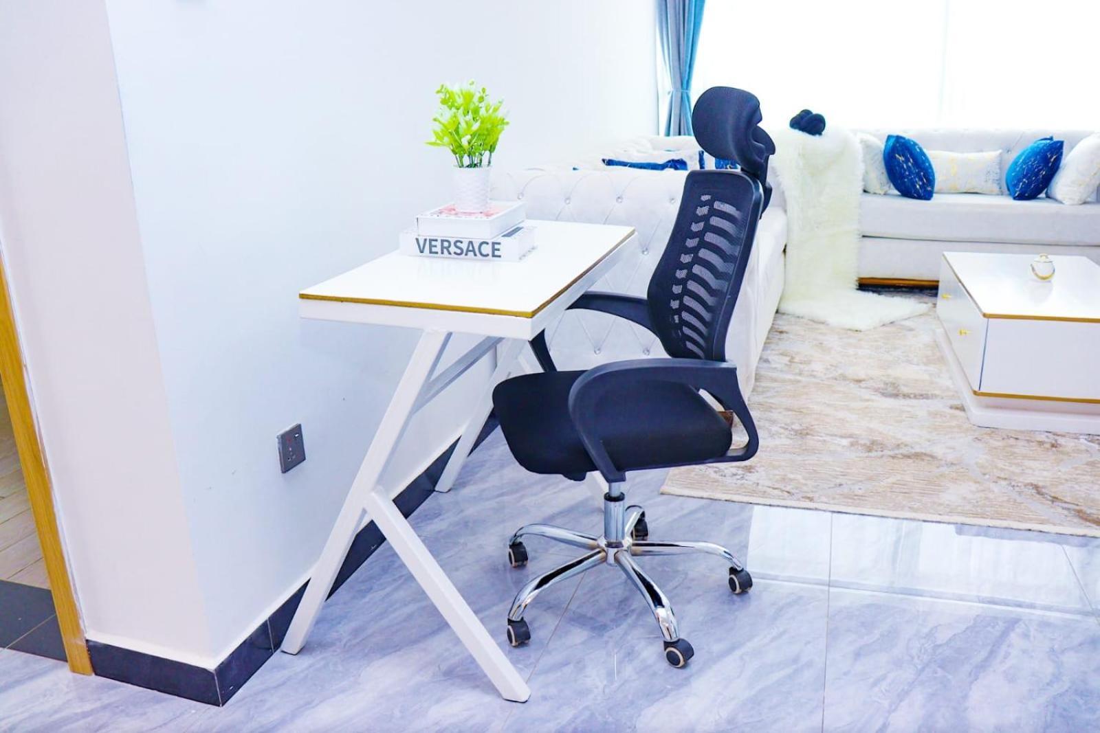 Executive Classy Two Bedroom In Kilimani With Modern Unmatched Luxurious Facilities Apartment Nairobi
