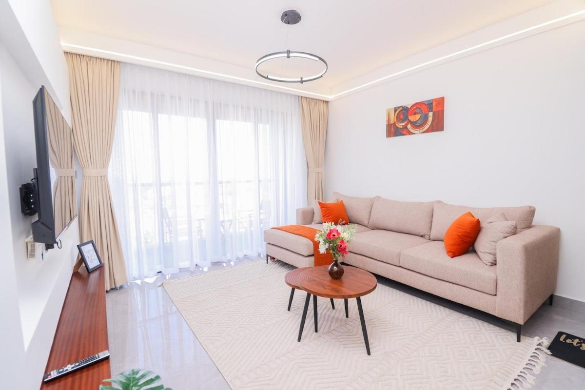 Apartment Exquisite 1bedroom At Riara One Residency Apartment,lavington Area With Heated Pool, Gym, Malls Kids Play Area,top Views,near Cbd Nairobi