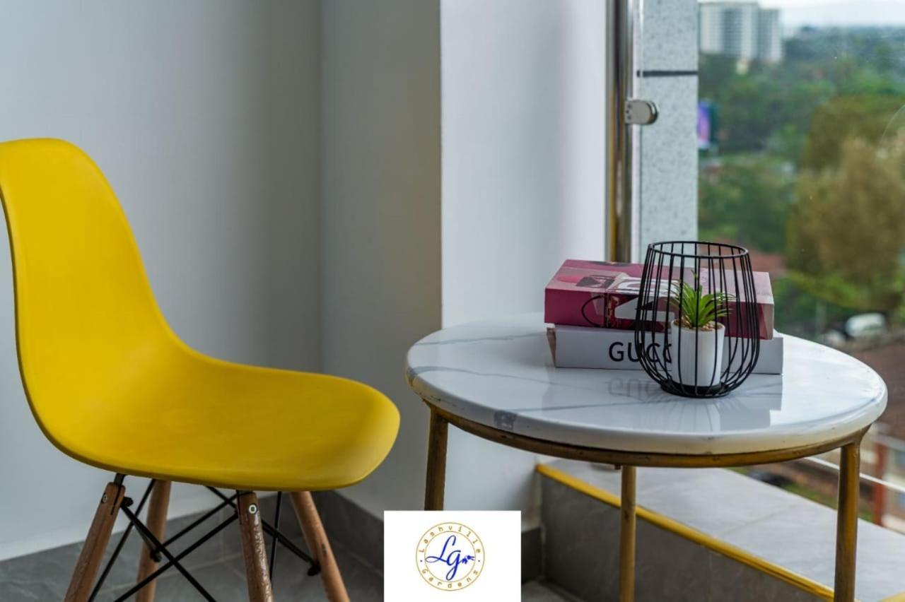 Lovely Fully Furnished In Kilimani With Unbeatable Views *