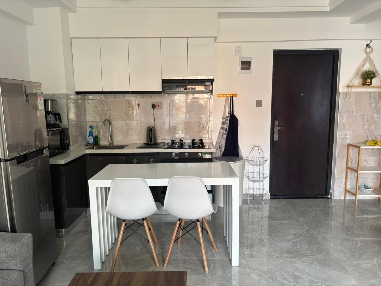 Oasis Gardens, Charming One Bed Nairobi