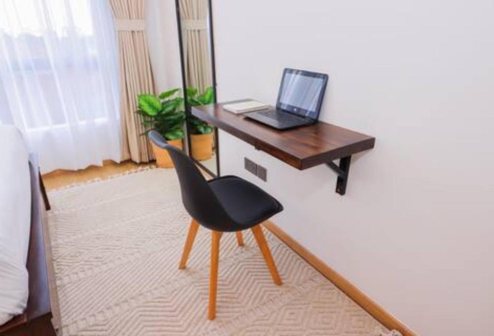 Apartment Modern 1-bed, Riara One Pool Gym Mall Nairobi