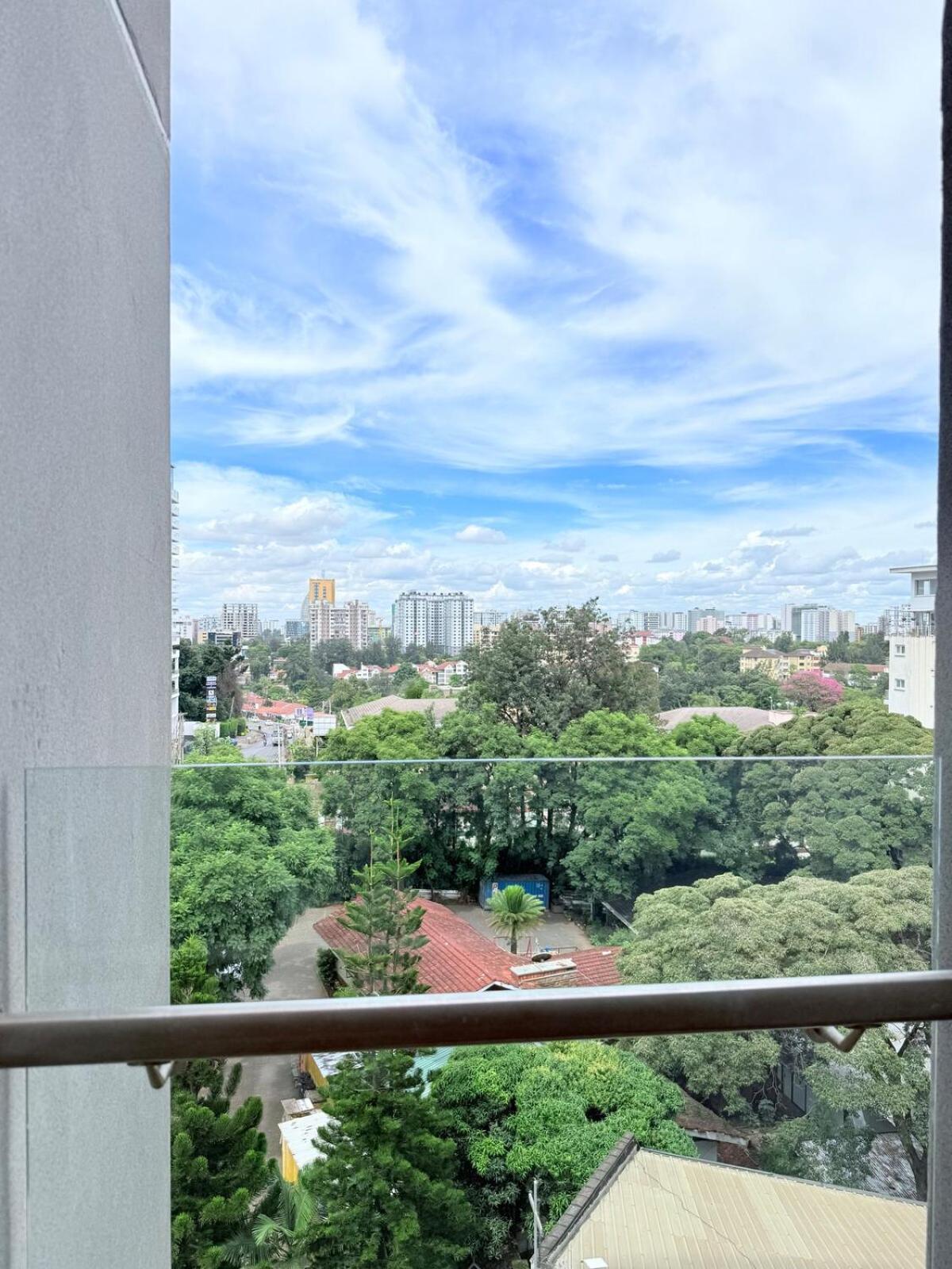 Apartment Pure Urban Bliss With Views