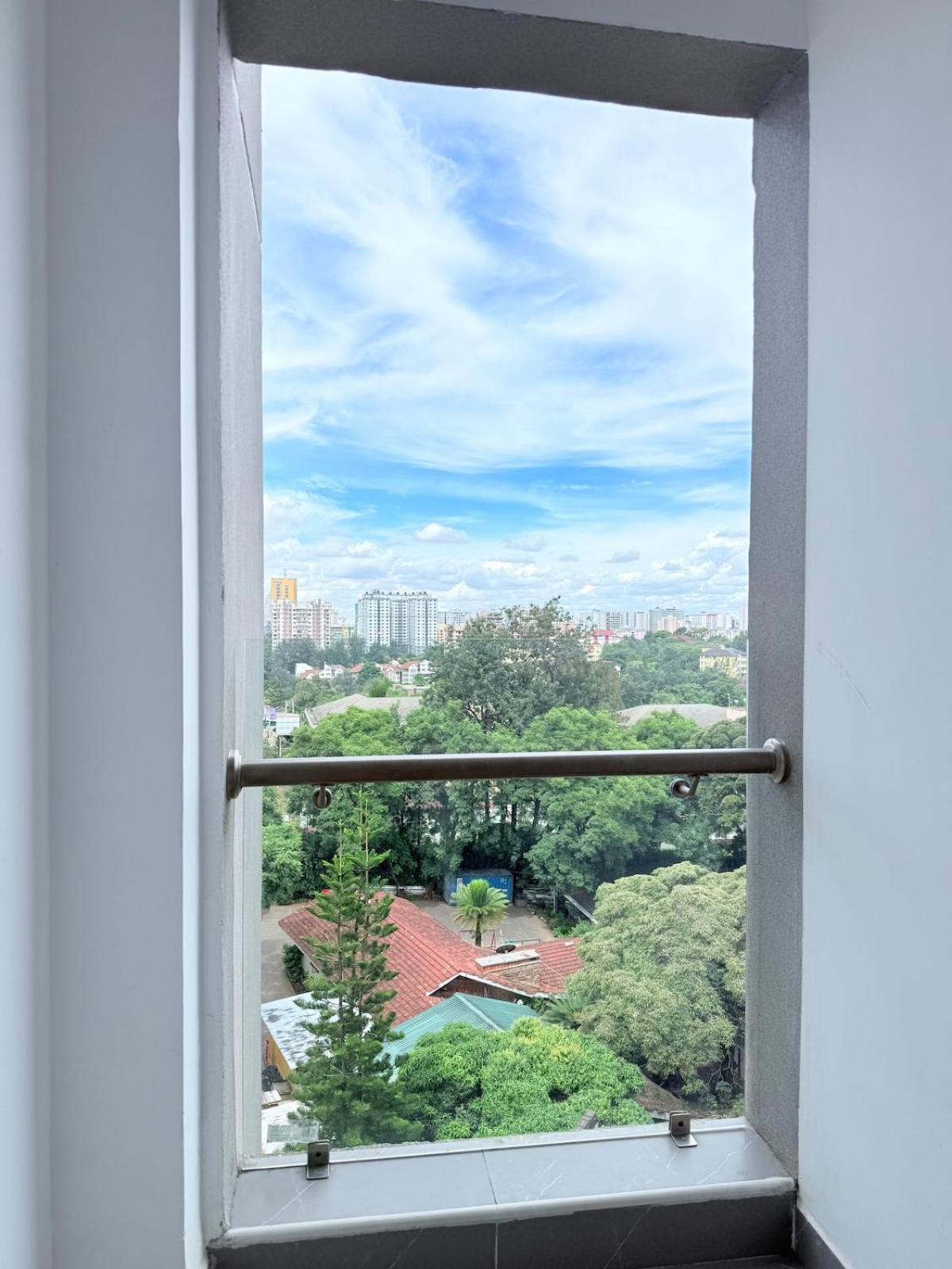Apartment Pure Urban Bliss With Views