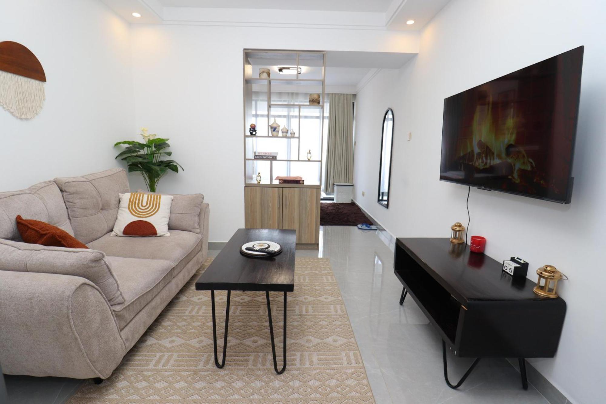 Apartment Stylish 1br In Kilimani With Views From The 15th Floor *