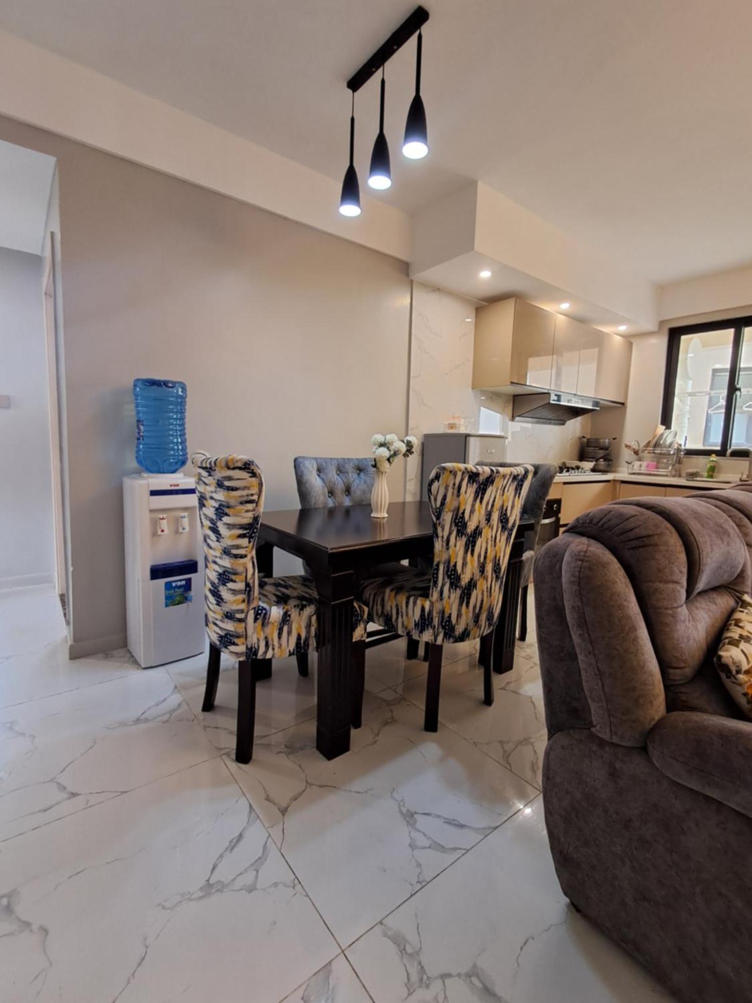 Apartment 2bedroom Favorite Parkview By Janice- Near Airport-self Check In *