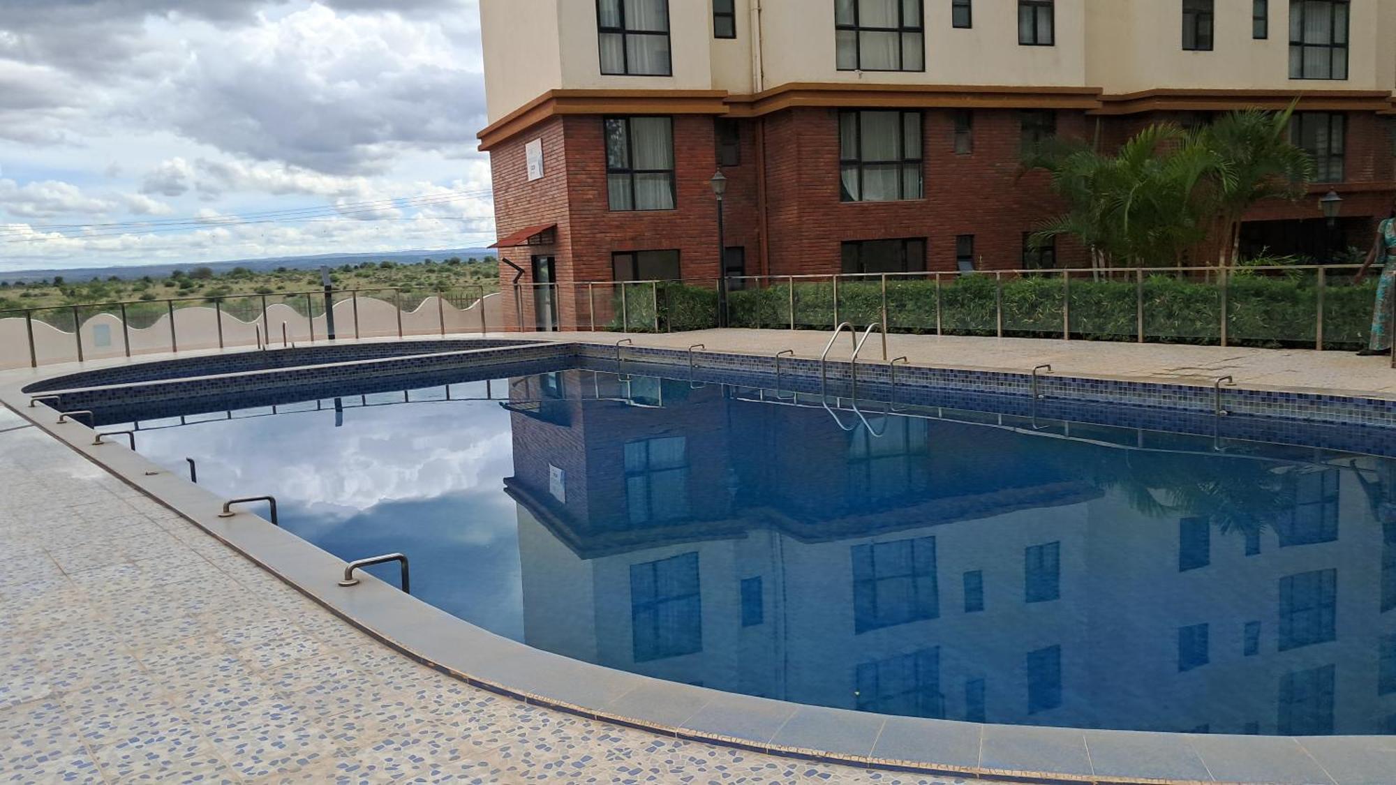 2bedroom Favorite Parkview By Janice- Near Airport-self Check In Nairobi