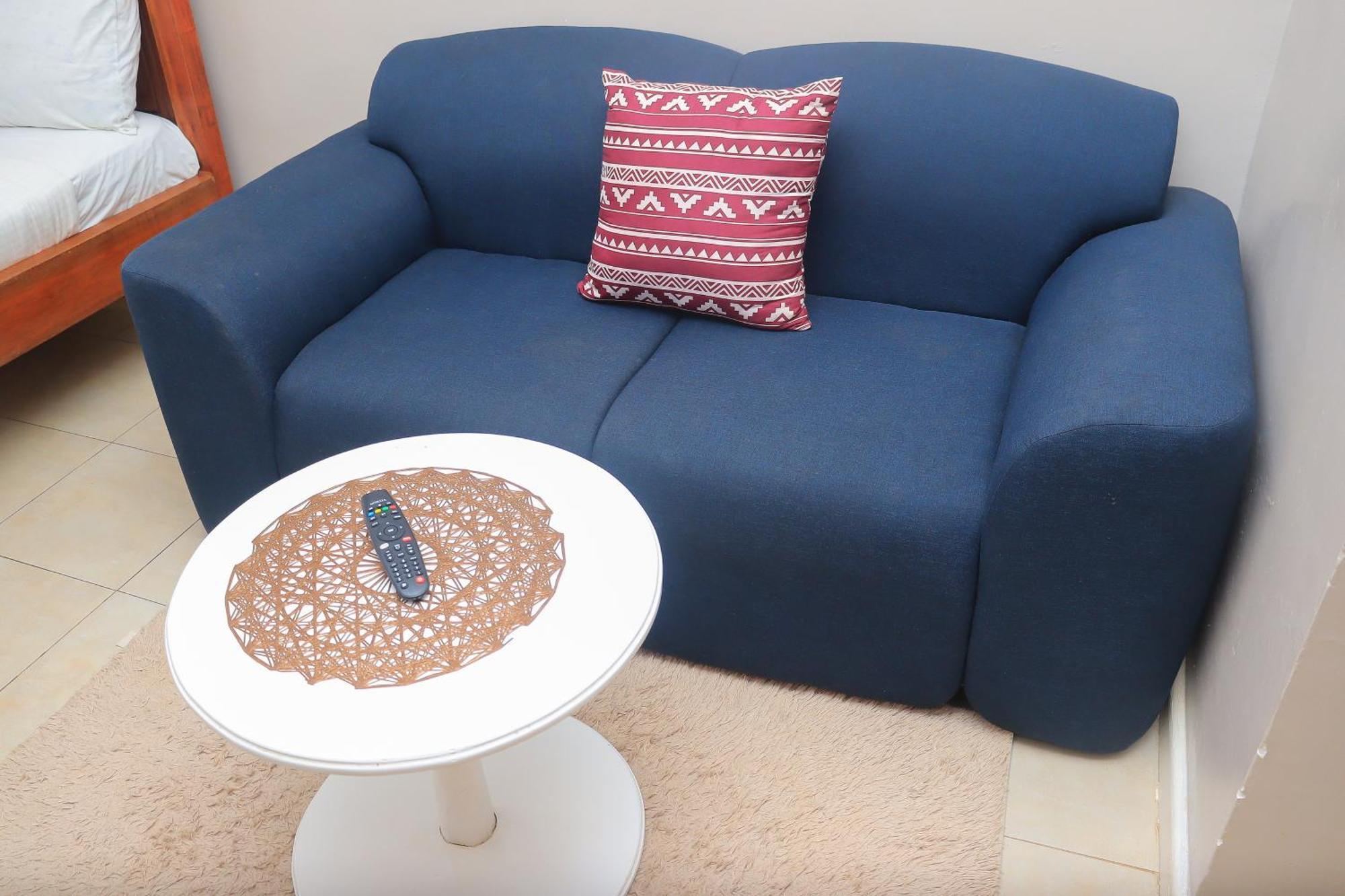 Apartment Cozy With Pool Mini Mart And Security