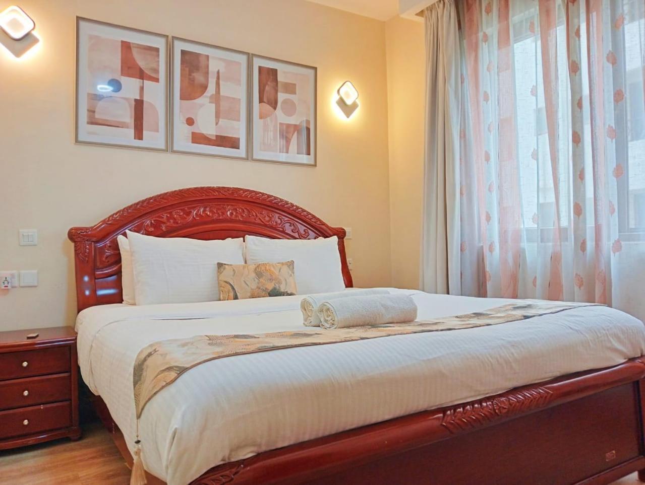 Apartment Charming Cosy One Bed With Heated Pool