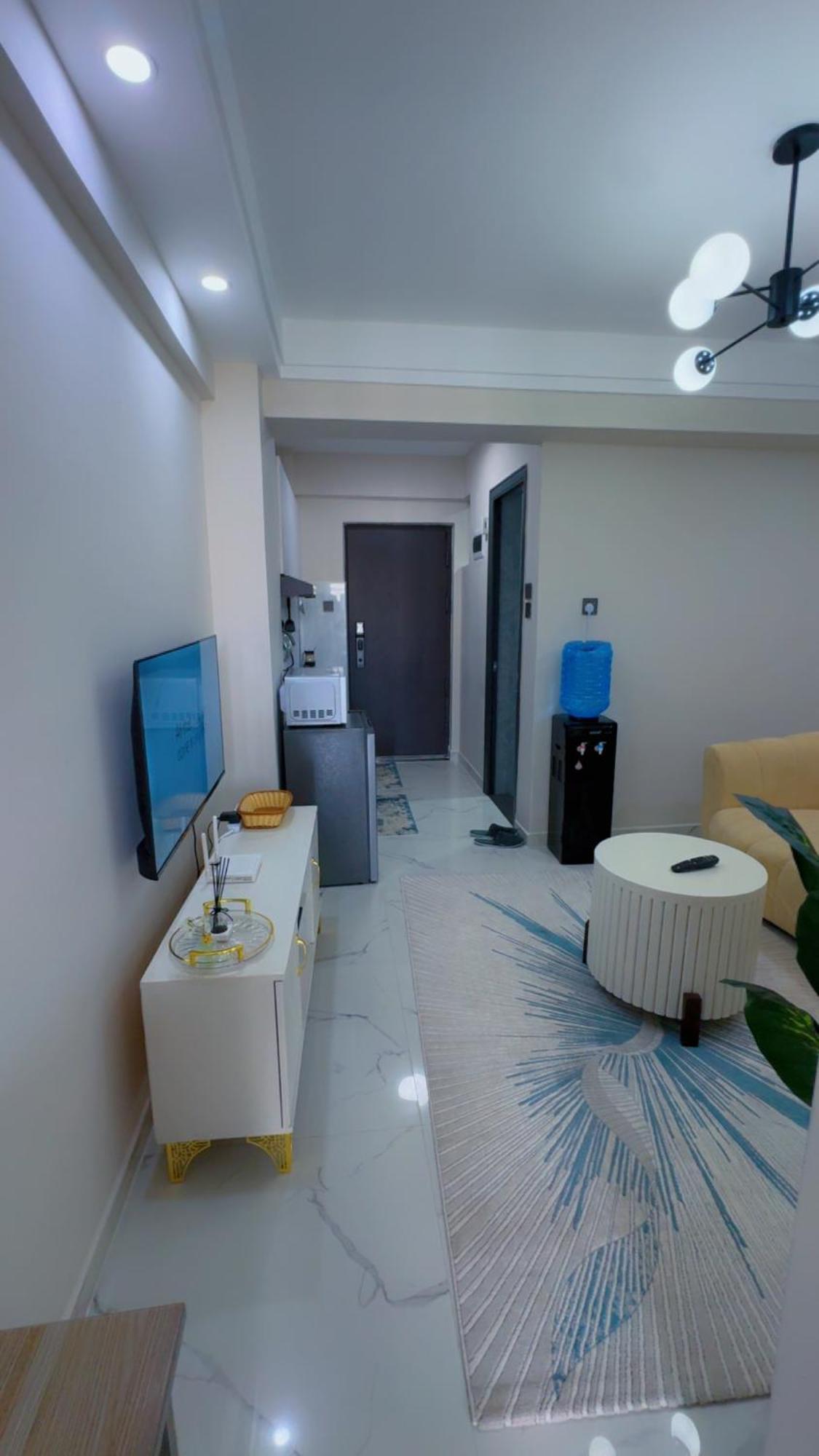 Apartment Modern Luxury 1br In Kilimani Wifi,netflix,free Packing Nairobi