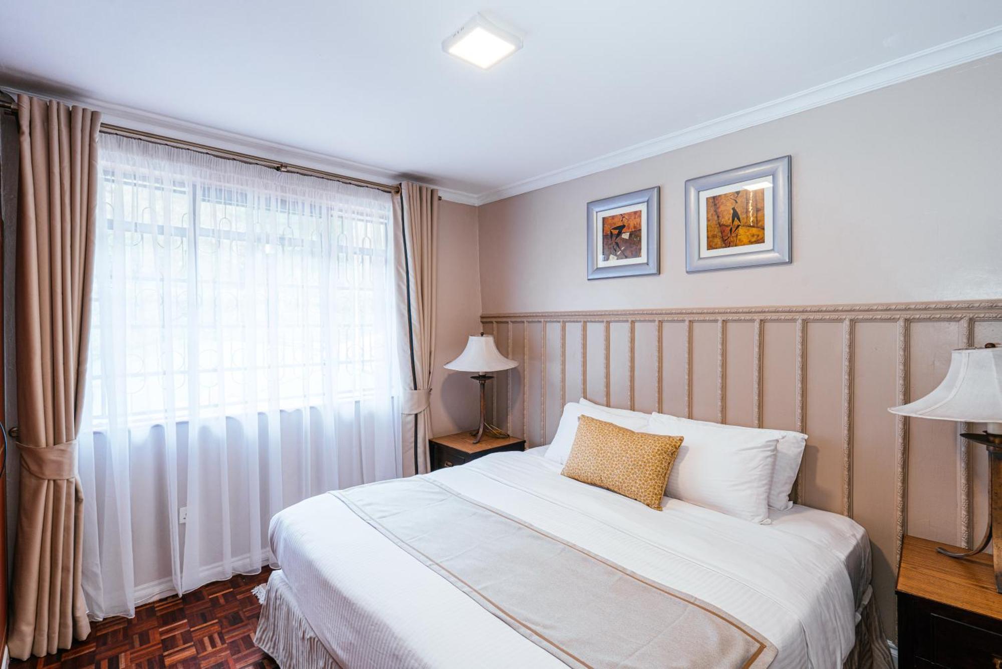 Cozy Stead * Nairobi