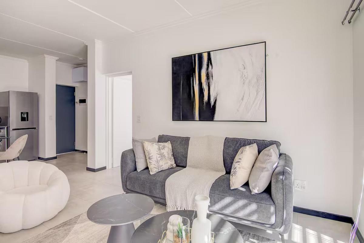 Perfect Seduction In Kilimani Apartment *
