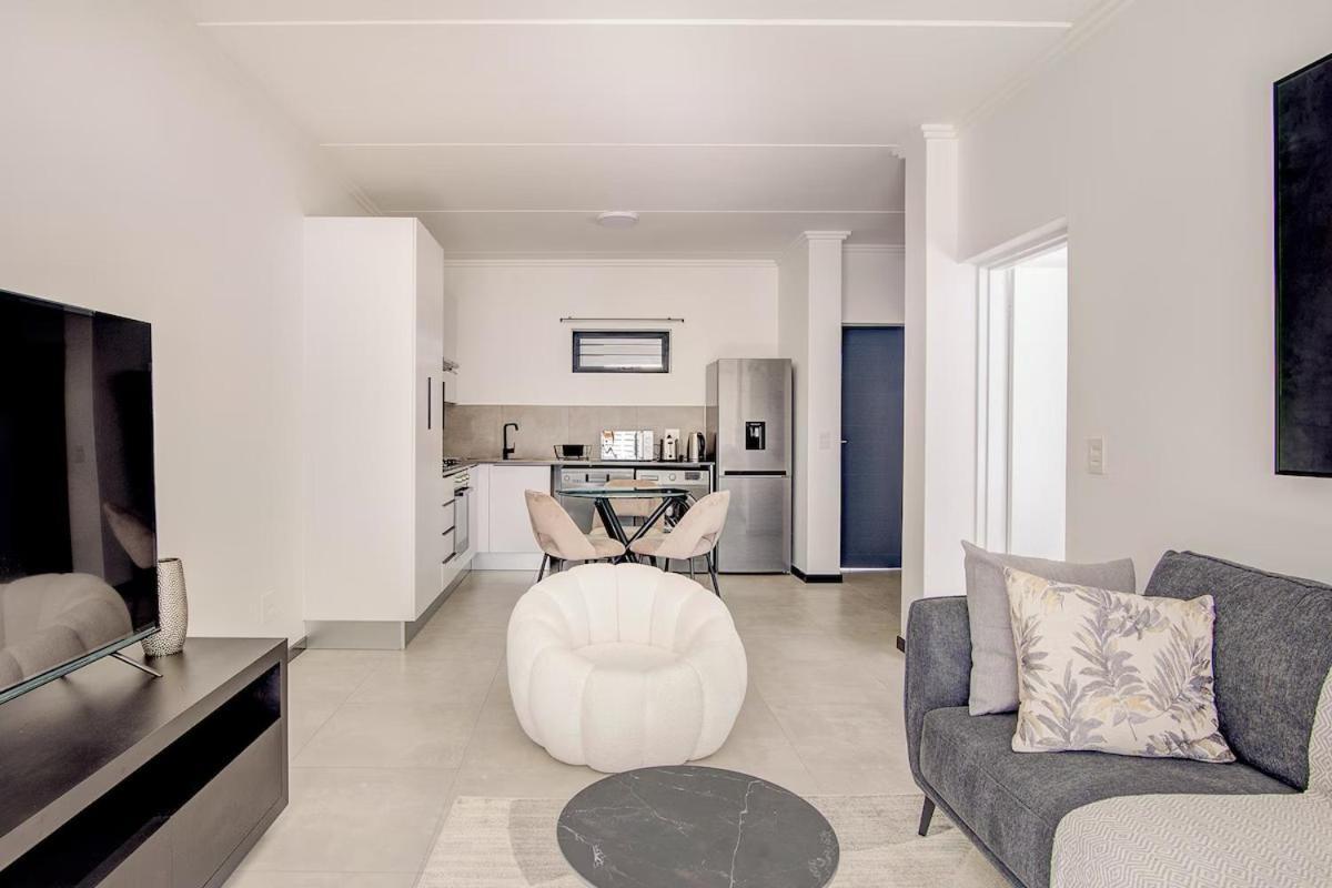 Apartment Perfect Seduction In Kilimani Nairobi