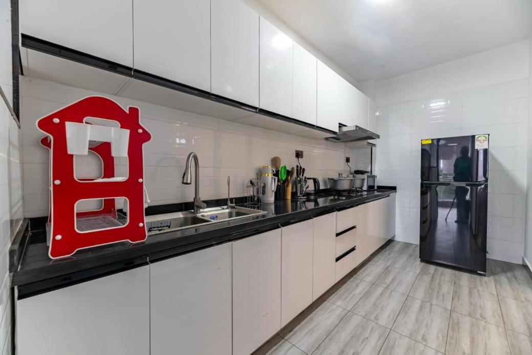 Apartment Spacious Executive Three Bedroom With Breathtaking Views Swimming Pool Well Equipped Gym Children Playground And Ample Parking Space Nairobi