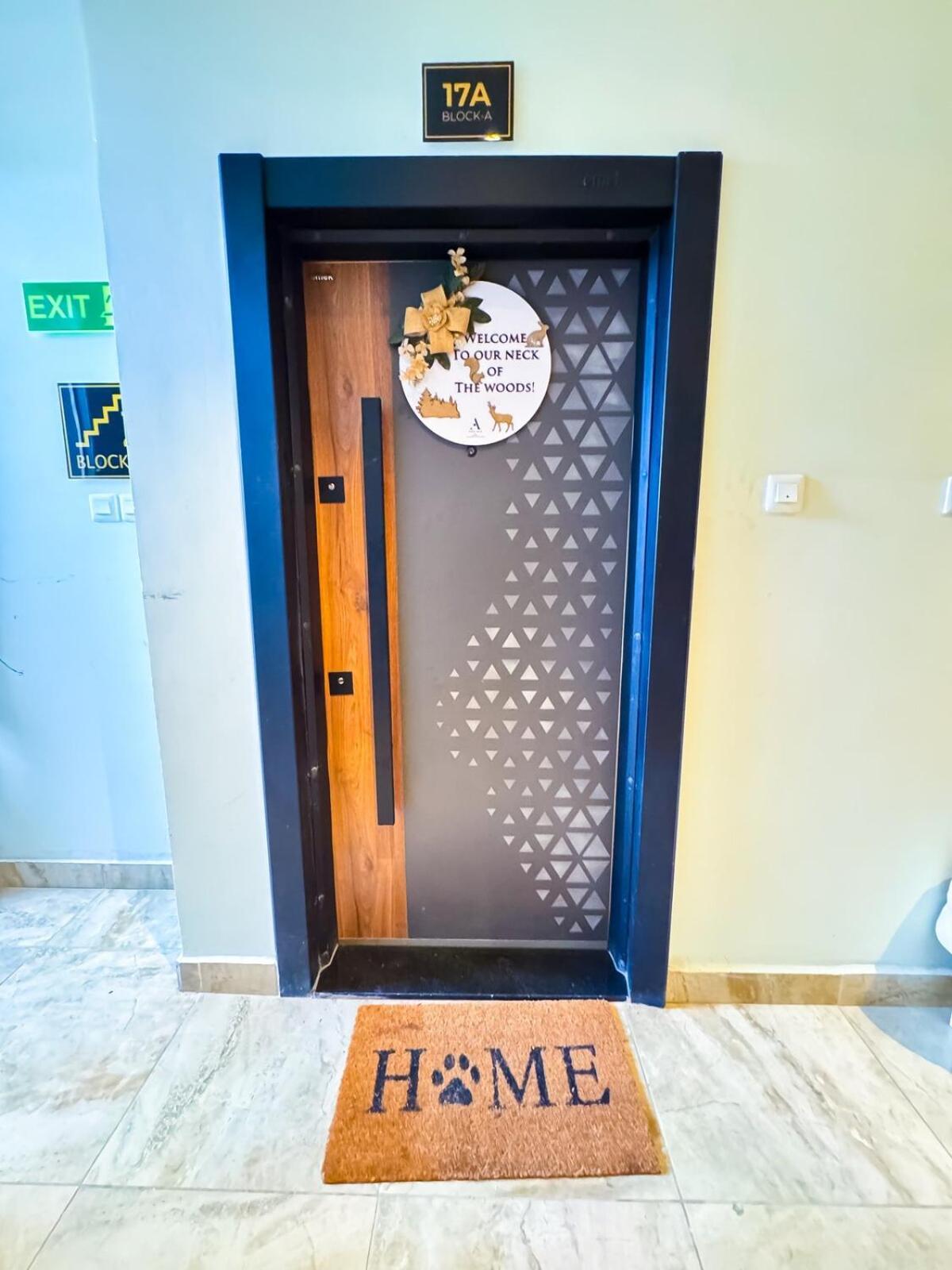 Cozy 1br Getaway, Gym, Pool & Convenience *