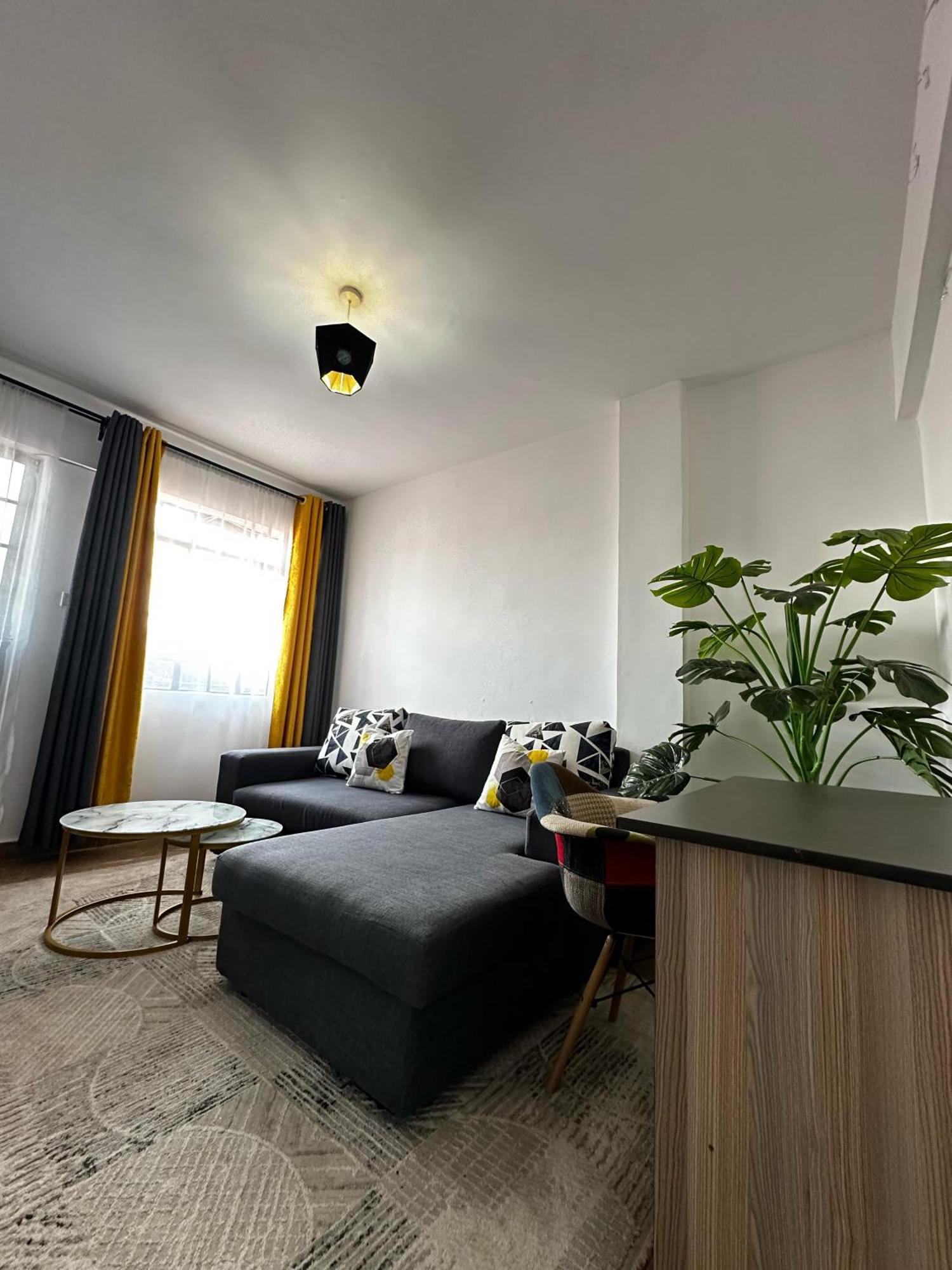 Nano Cozy Homes -1 Bedroom With Lift - Trm Drive Aparthotel