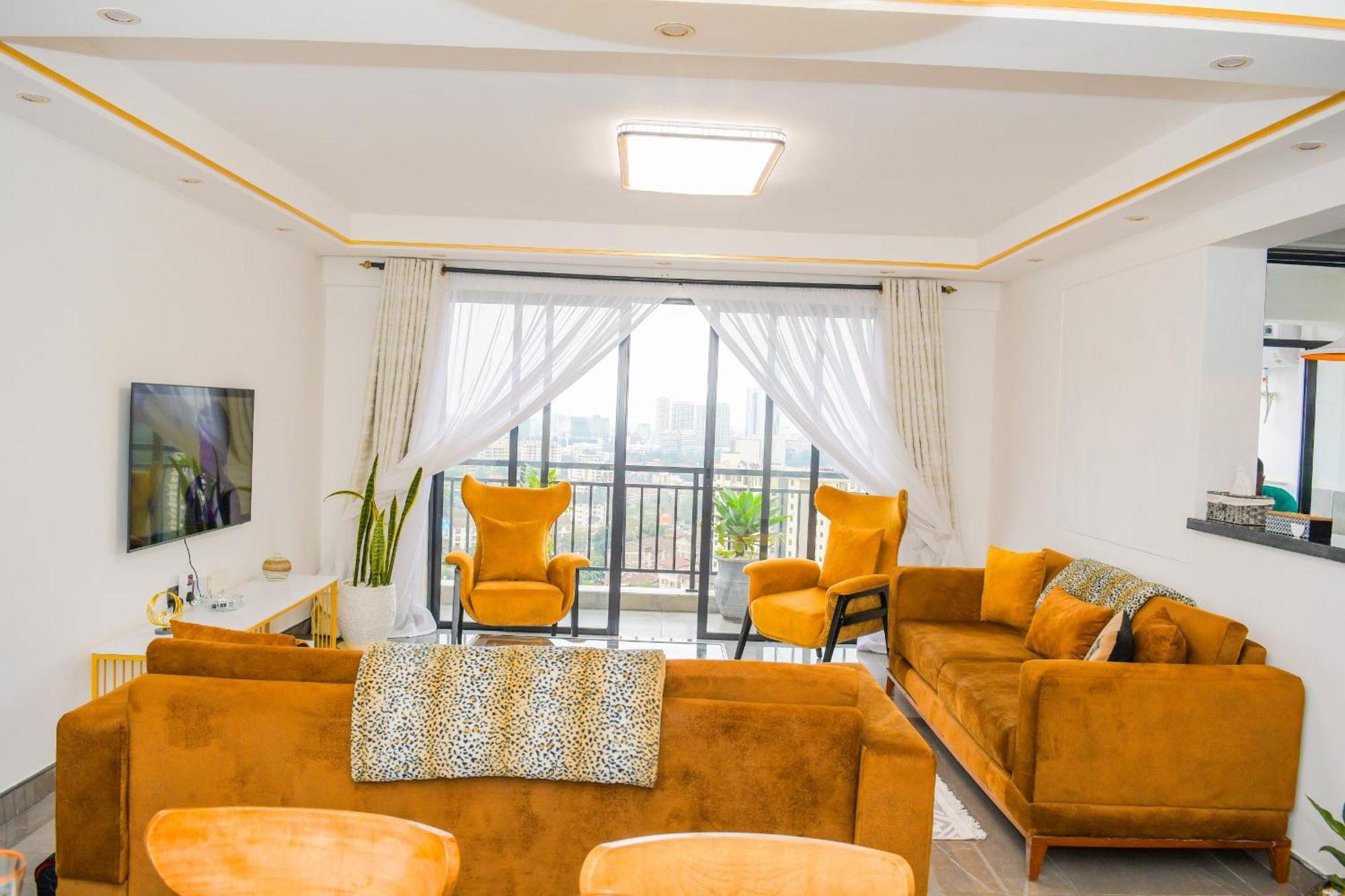 Apartment Comfort Three Bedroom With Servant Quarter, Gym ,children Play Area ,rooftop Football Pitch, Coffee House, Restaurants, Garden And Amazing Scenic Views In Kileleshwa *
