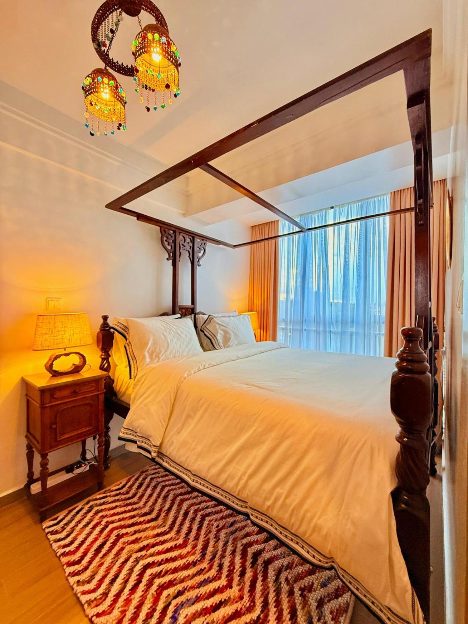 Barfatha Luxury Living *