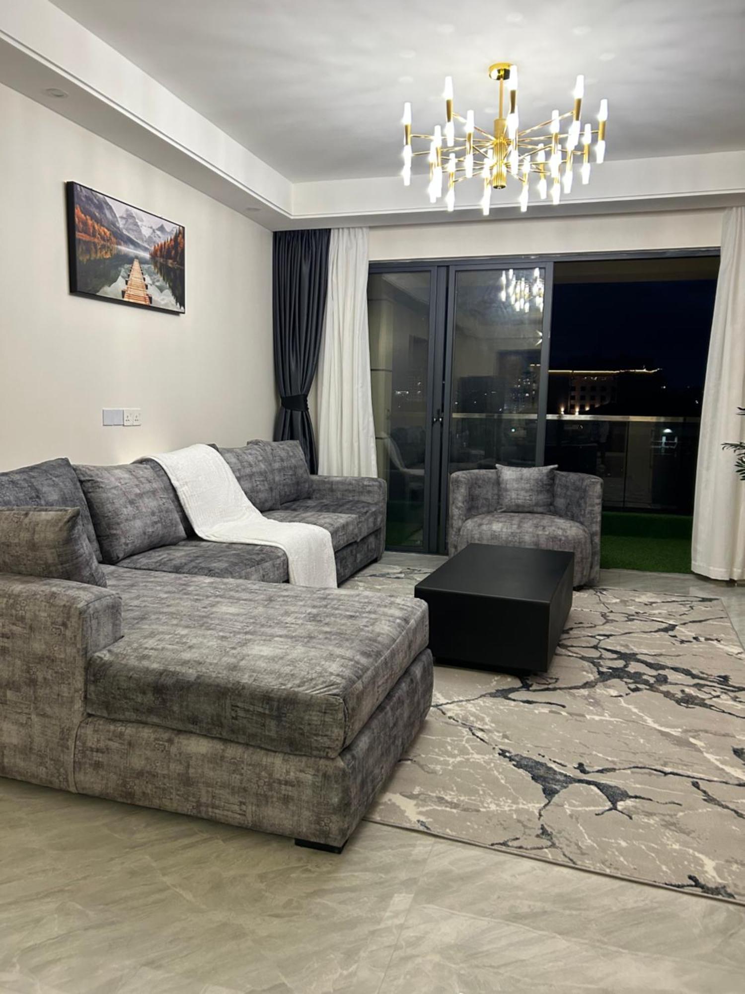 A Spacious 1bedroom Ruaka Apartamento *
