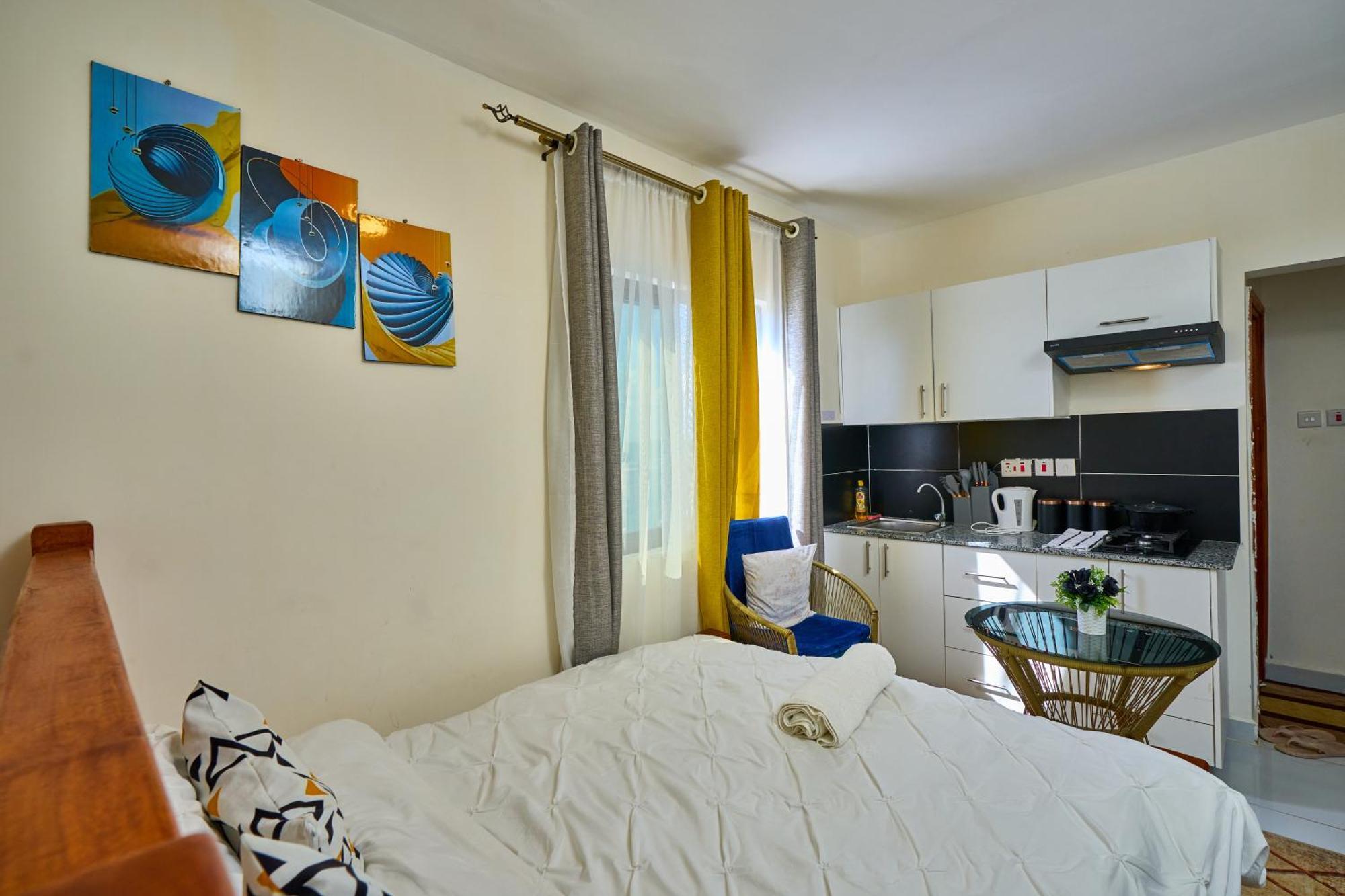 Luxore Near Jkia & Sgr, Syokimau Apartment *