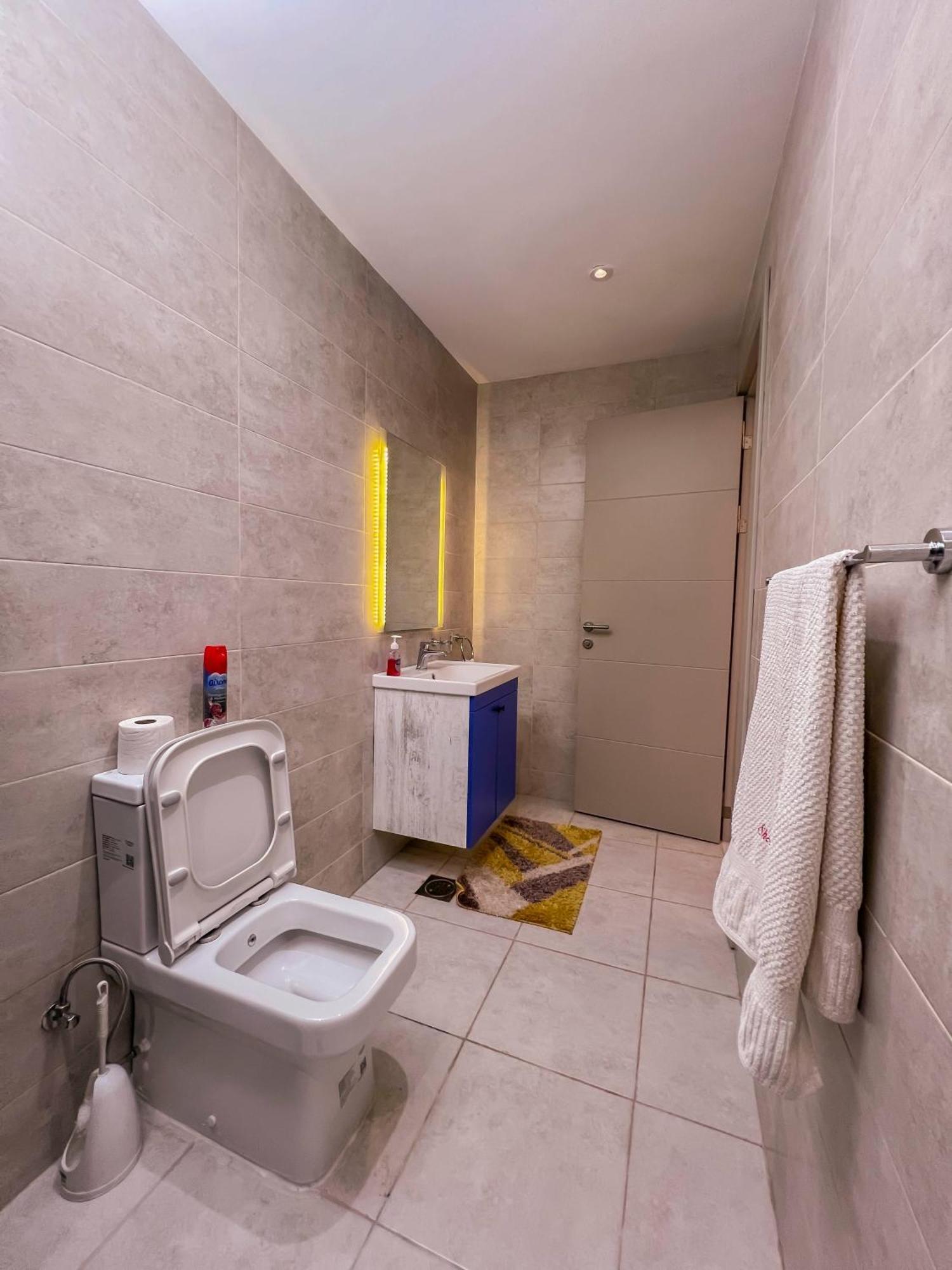 Stylish 1 Bedroom -elite Apartment *