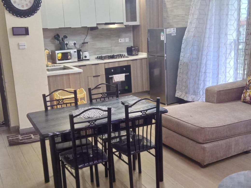 Smart Furnished Two Bedroom With Swimming Pool, Fully Equipped Gym, Private Parking Space ,children Playground And Unbeatable Scenic Views Apartment *