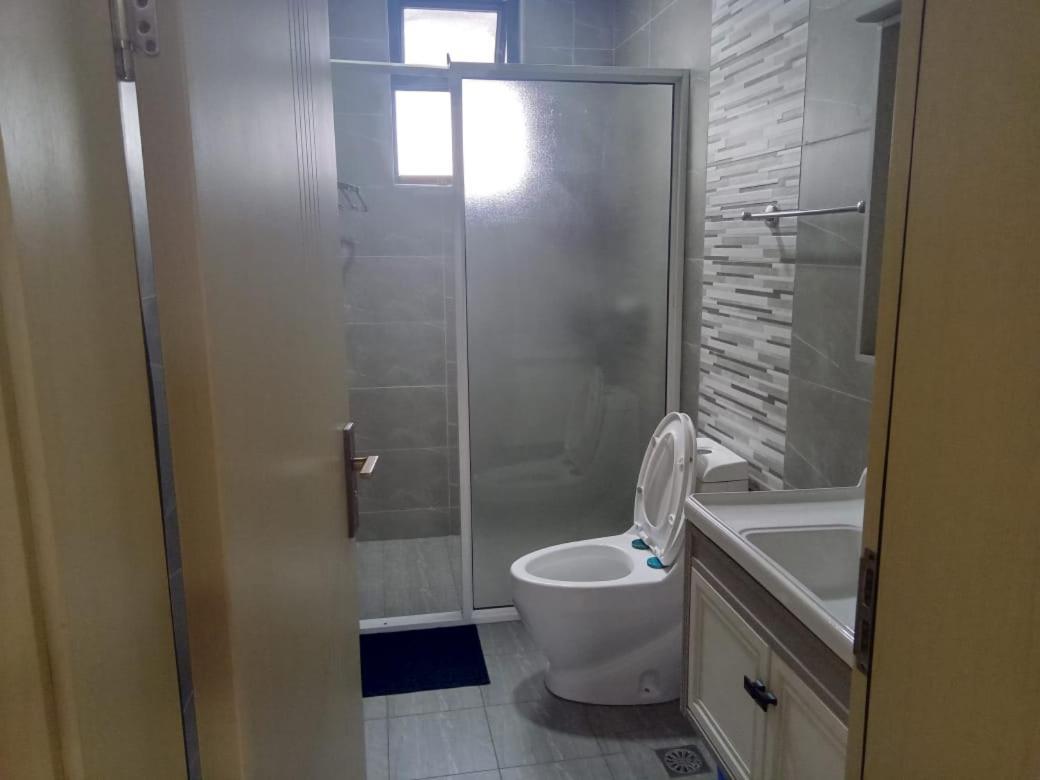 Smart Furnished Two Bedroom With Swimming Pool, Fully Equipped Gym, Private Parking Space ,children Playground And Unbeatable Scenic Views Nairobi